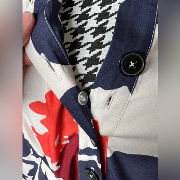 Eshakti Floral print tie crepe shirtdress 🤍 - Picture 8 of 8